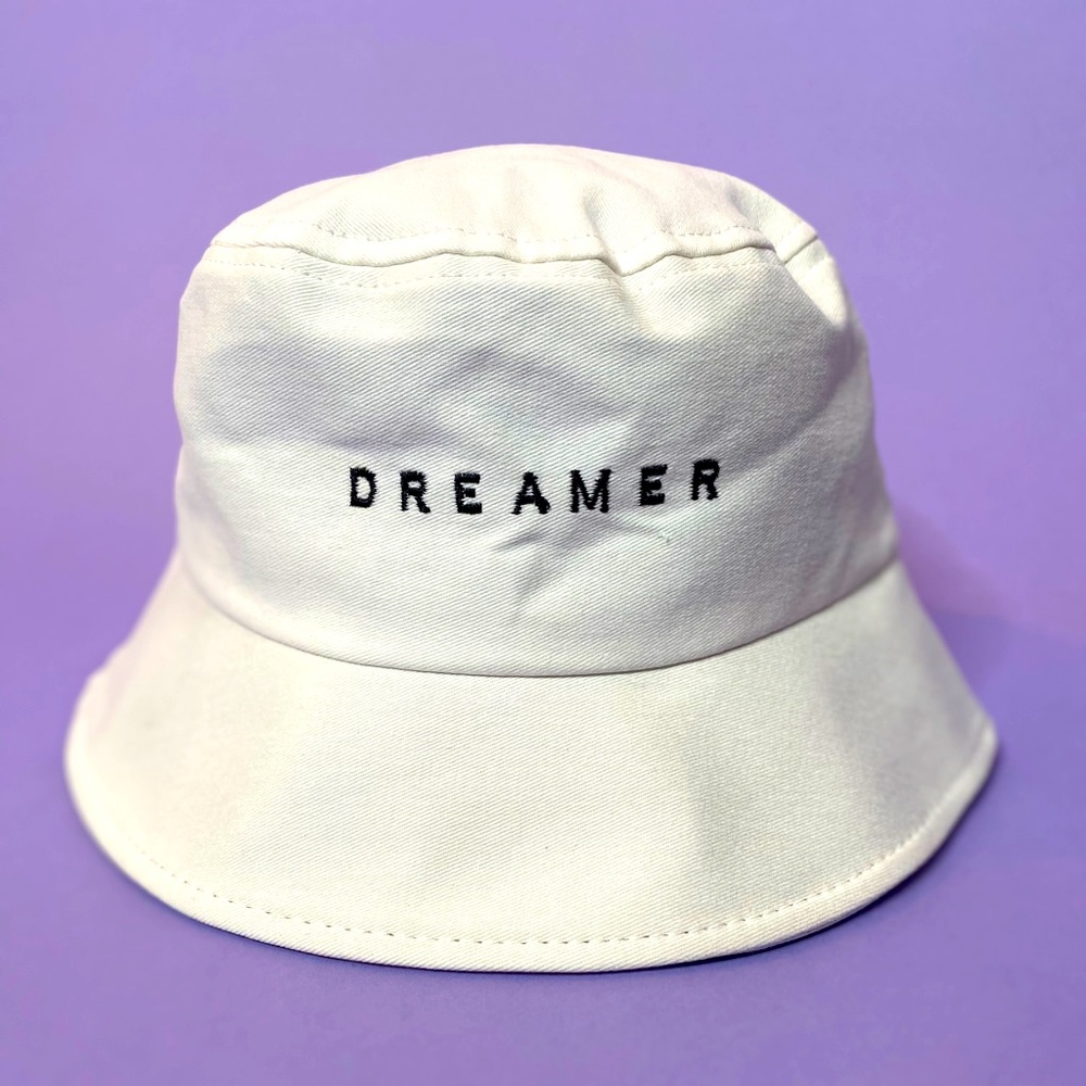 #Dreamer Bucket Hat